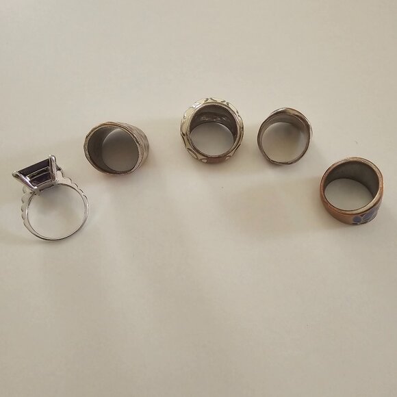 Set of Five Rings - Multiple Colors - Picture 2 of 15